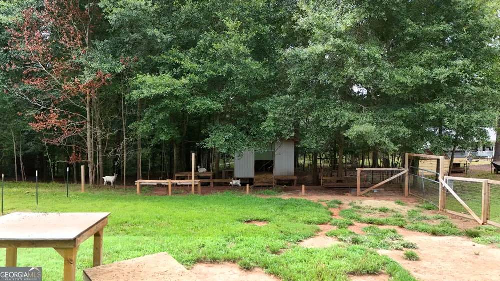 2014 Athens RD Royston, GA 30662