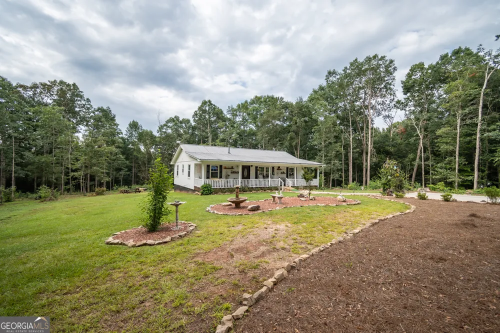 2014 Athens RD Royston, GA 30662