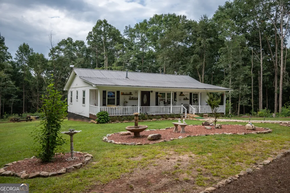 2014 Athens RD Royston, GA 30662