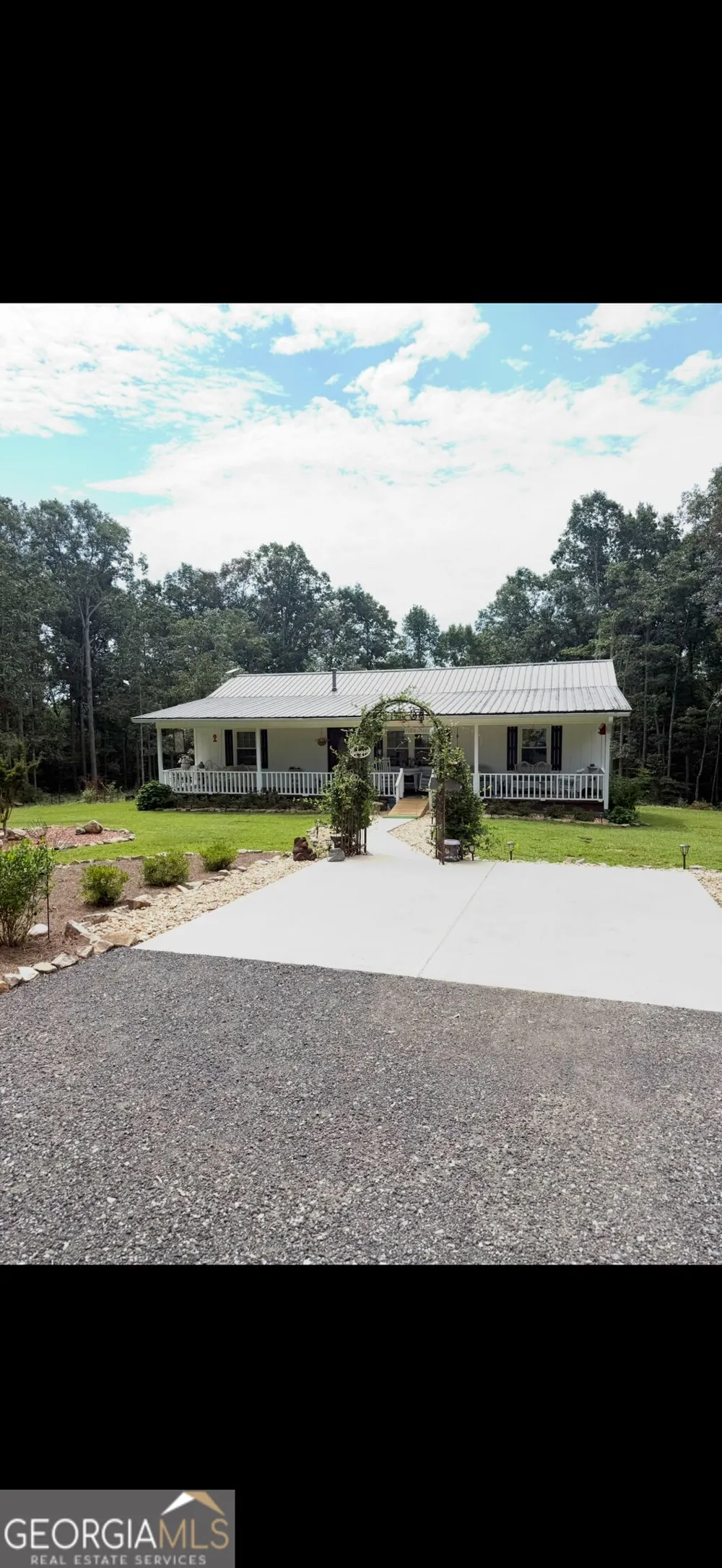 2014 Athens RD Royston, GA 30662
