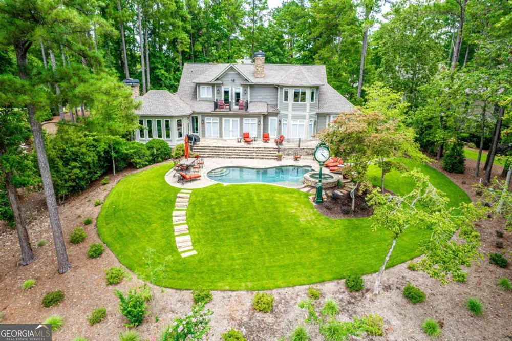 1221 Lake Club DR Greensboro, GA 30642
