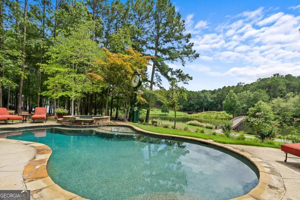 1221 Lake Club DR Greensboro, GA 30642