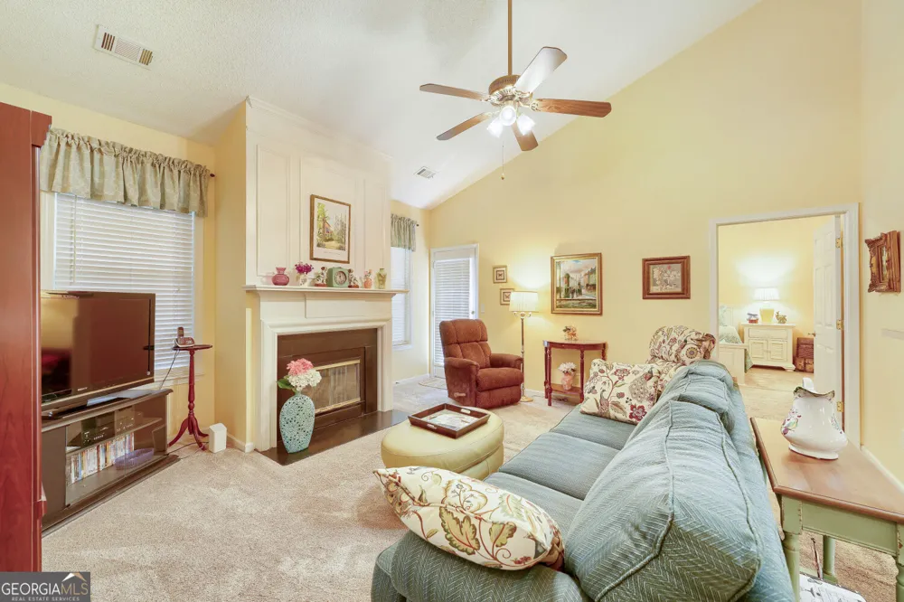 166 Camry LN Grayson, GA 30017