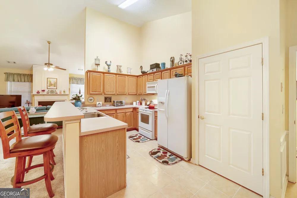166 Camry LN Grayson, GA 30017