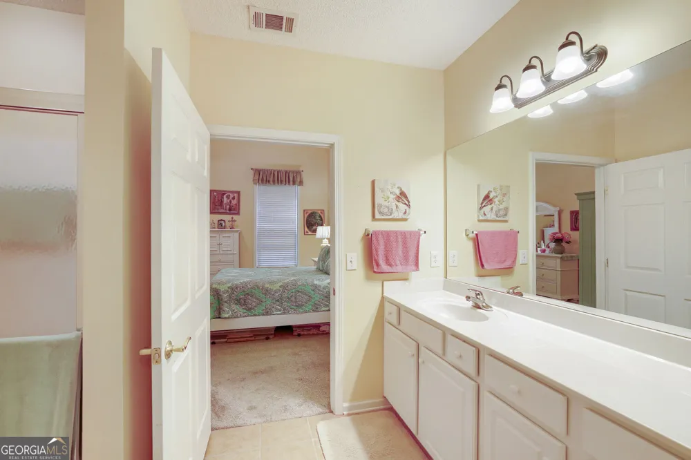 166 Camry LN Grayson, GA 30017