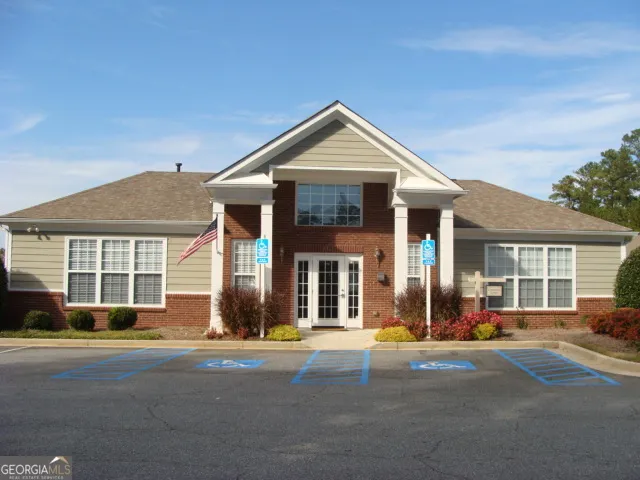 166 Camry LN Grayson, GA 30017