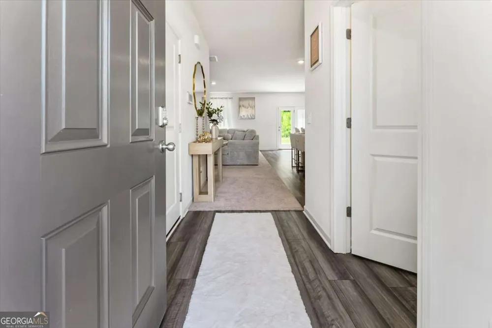 2359 Argento CIR Dacula, GA 30019