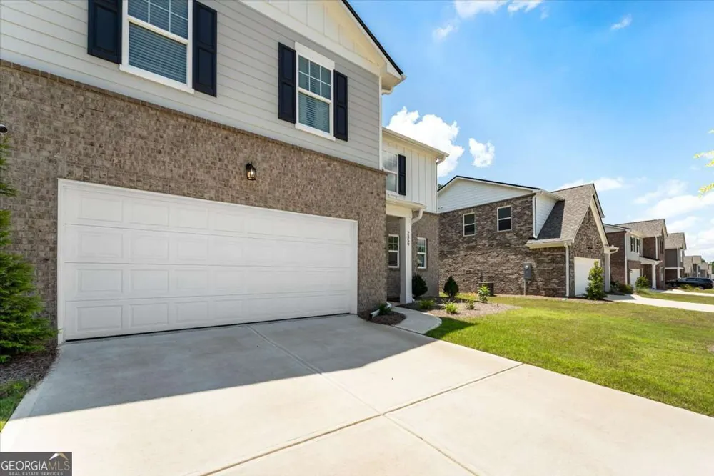 2359 Argento CIR Dacula, GA 30019