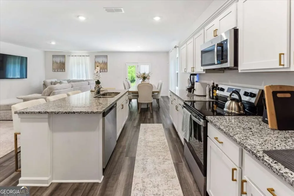 2359 Argento CIR Dacula, GA 30019