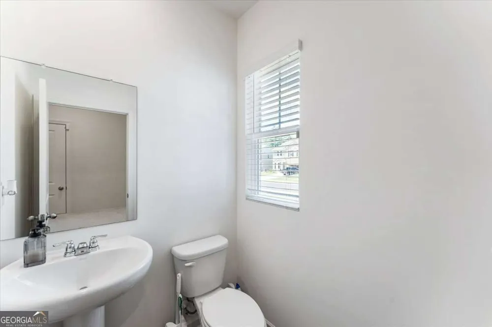 2359 Argento CIR Dacula, GA 30019