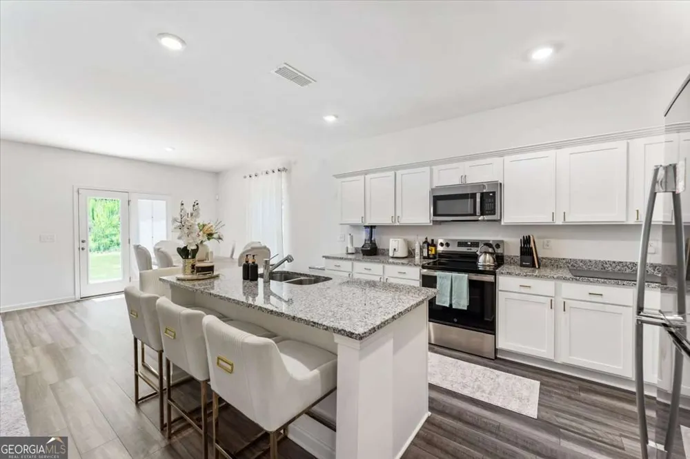 2359 Argento CIR Dacula, GA 30019