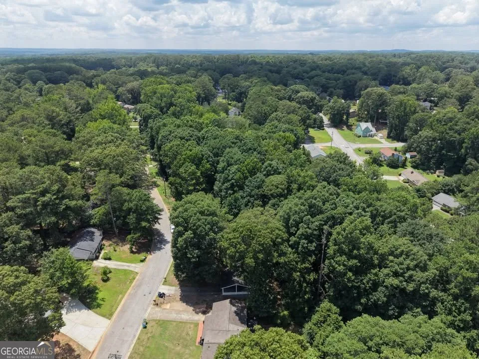 656 Lakeridge DR SE Conyers, GA 30094