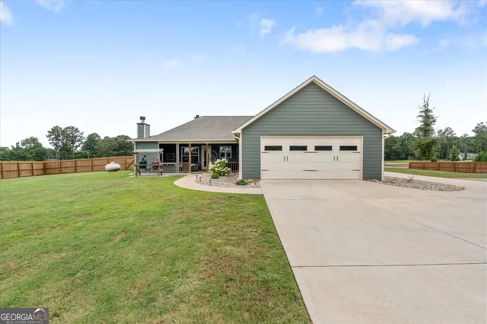 551 Lovell RD Temple, GA 30179