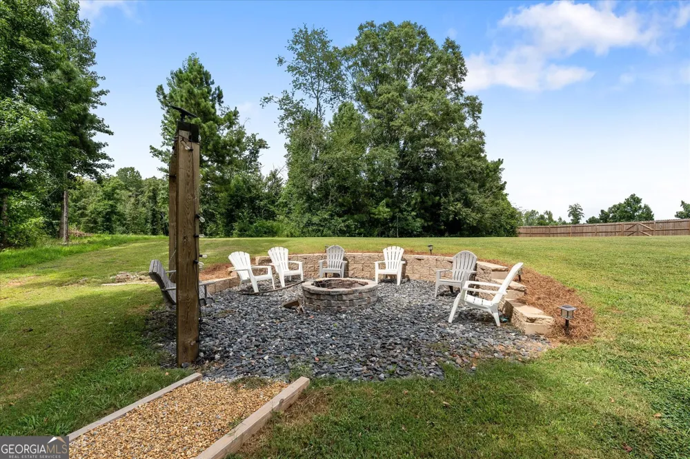 551 Lovell RD Temple, GA 30179