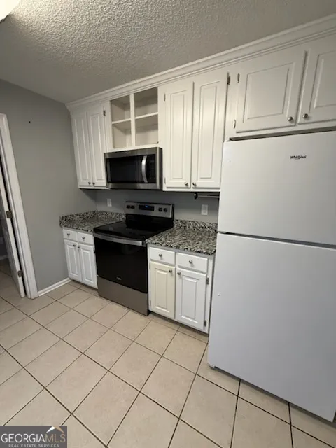 200 Brookdale DR Dublin, GA 31021