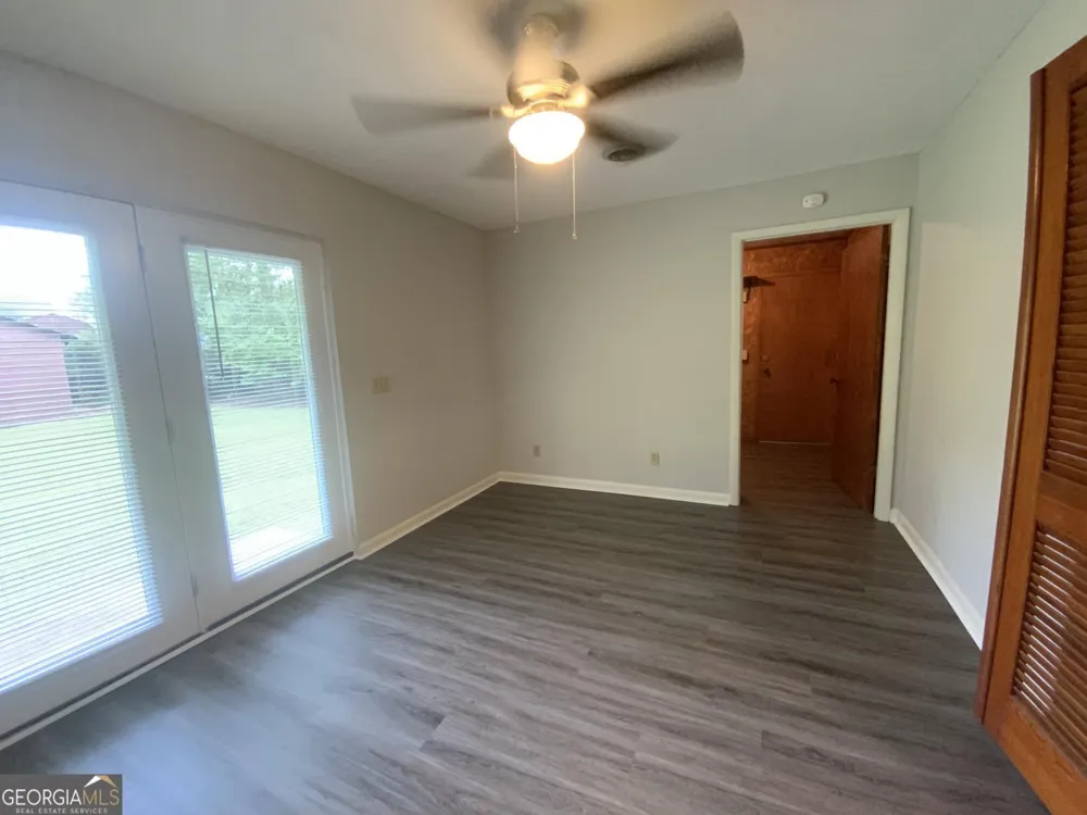 404 Marvin AVE Statesboro, GA 30458