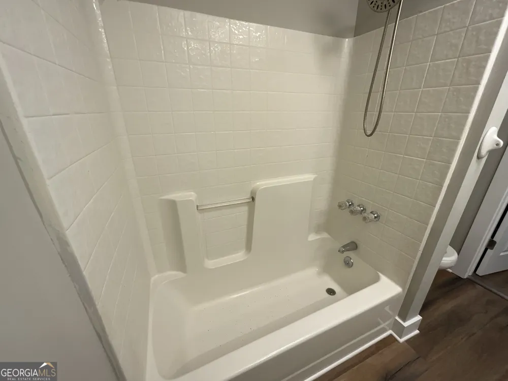 1857 Old Savannah RD Midville, GA 30441