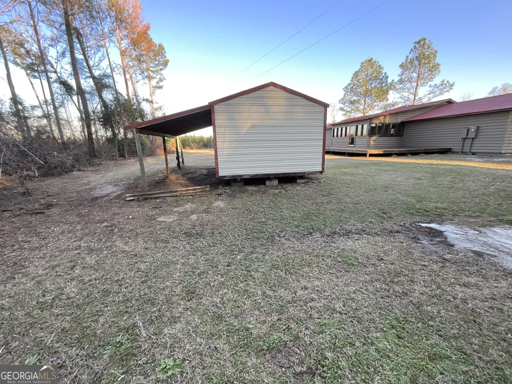 1857 Old Savannah RD Midville, GA 30441