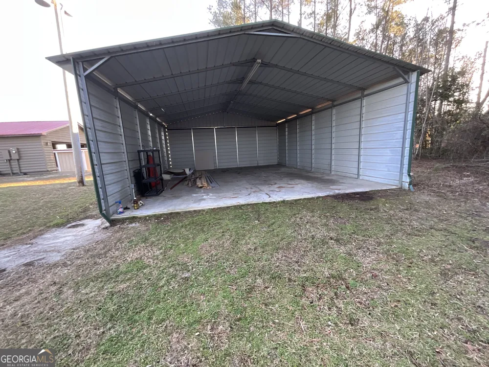 1857 Old Savannah RD Midville, GA 30441