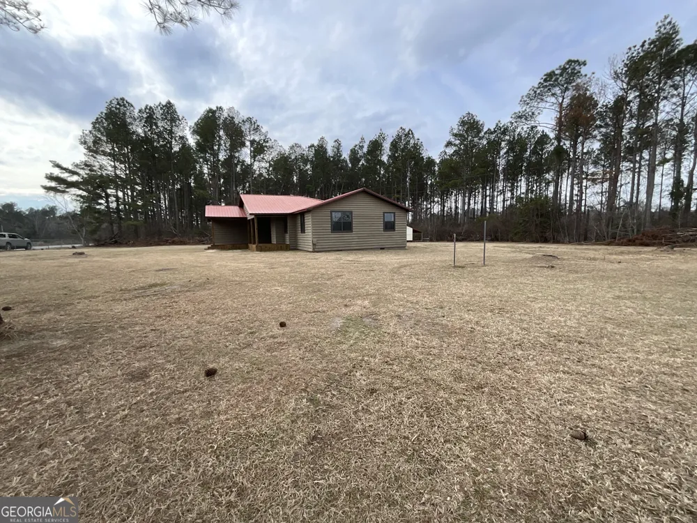 1857 Old Savannah RD Midville, GA 30441