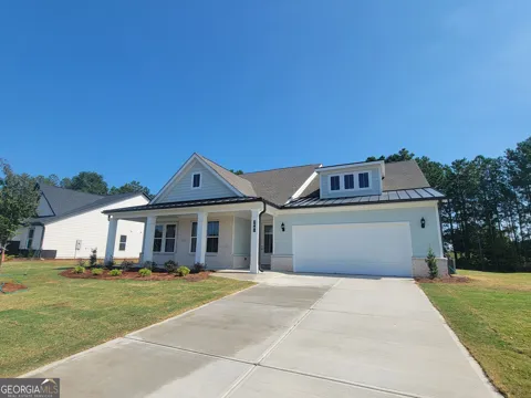 2401 Sunny Spring LN
