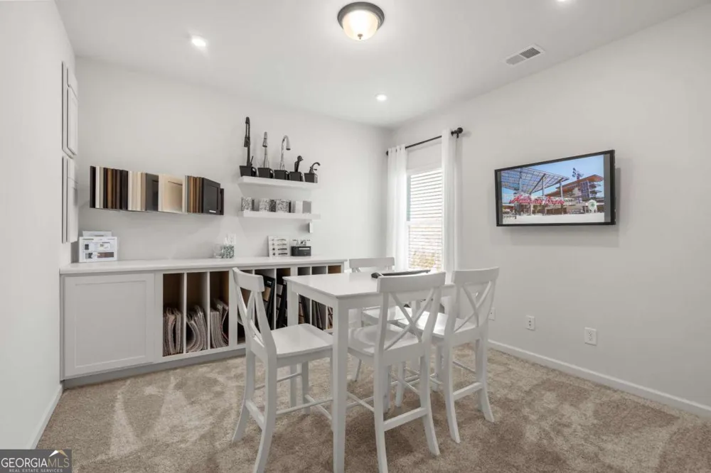 89 Willow CIR Rock Spring, GA 30739