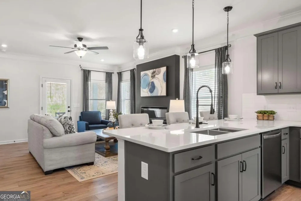 89 Willow CIR Rock Spring, GA 30739
