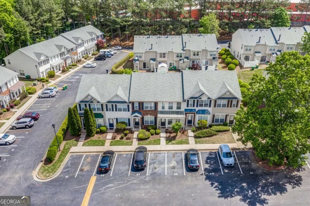 3285 Hidden Cove CIR Peachtree Corners, GA 30092