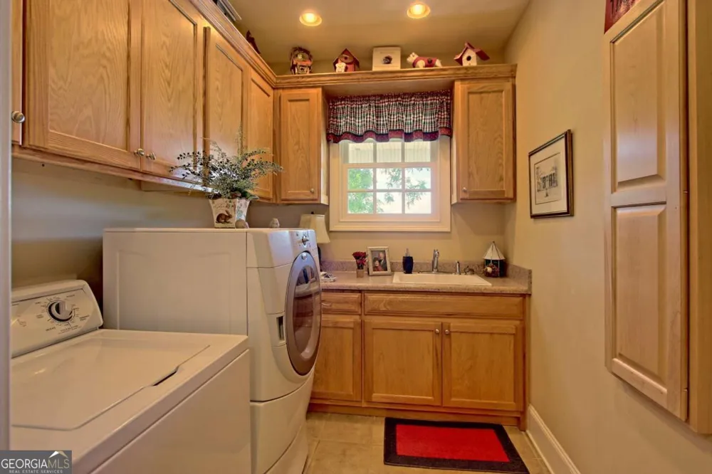 299 Old Homestead LN Hayesville, NC 28904