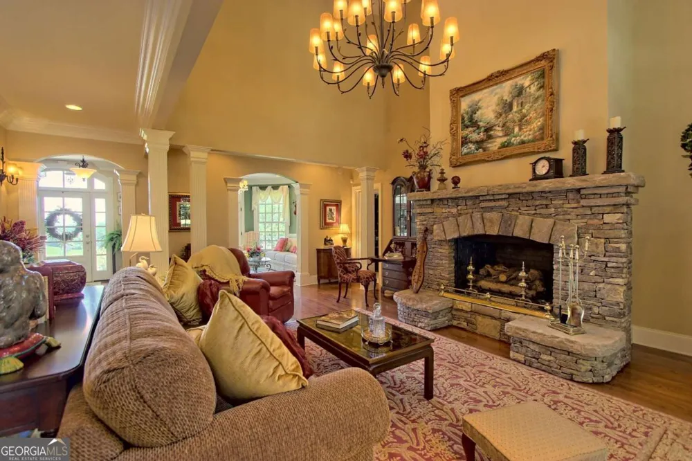 299 Old Homestead LN Hayesville, NC 28904