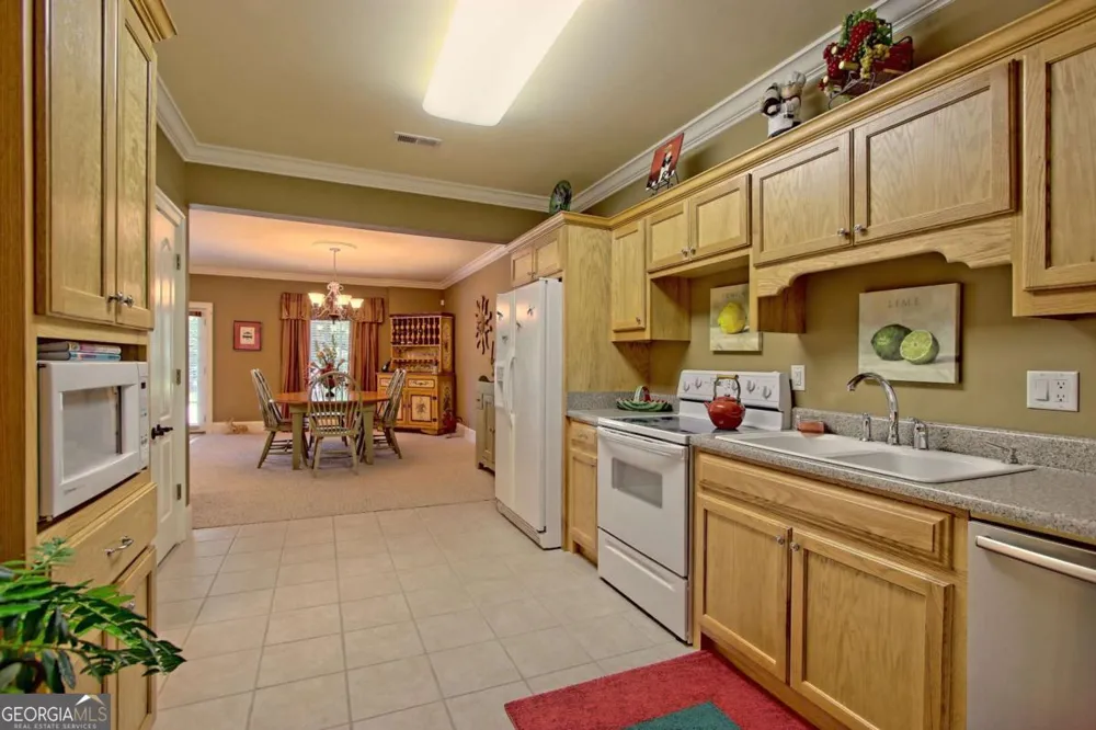 299 Old Homestead LN Hayesville, NC 28904