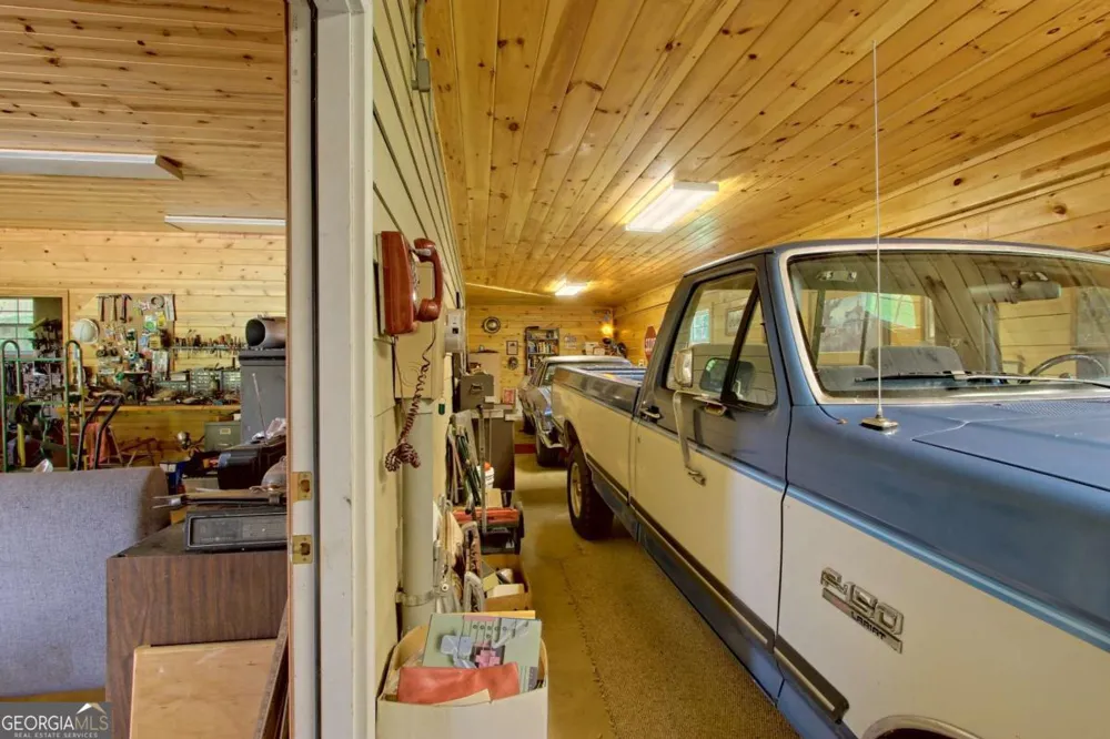299 Old Homestead LN Hayesville, NC 28904