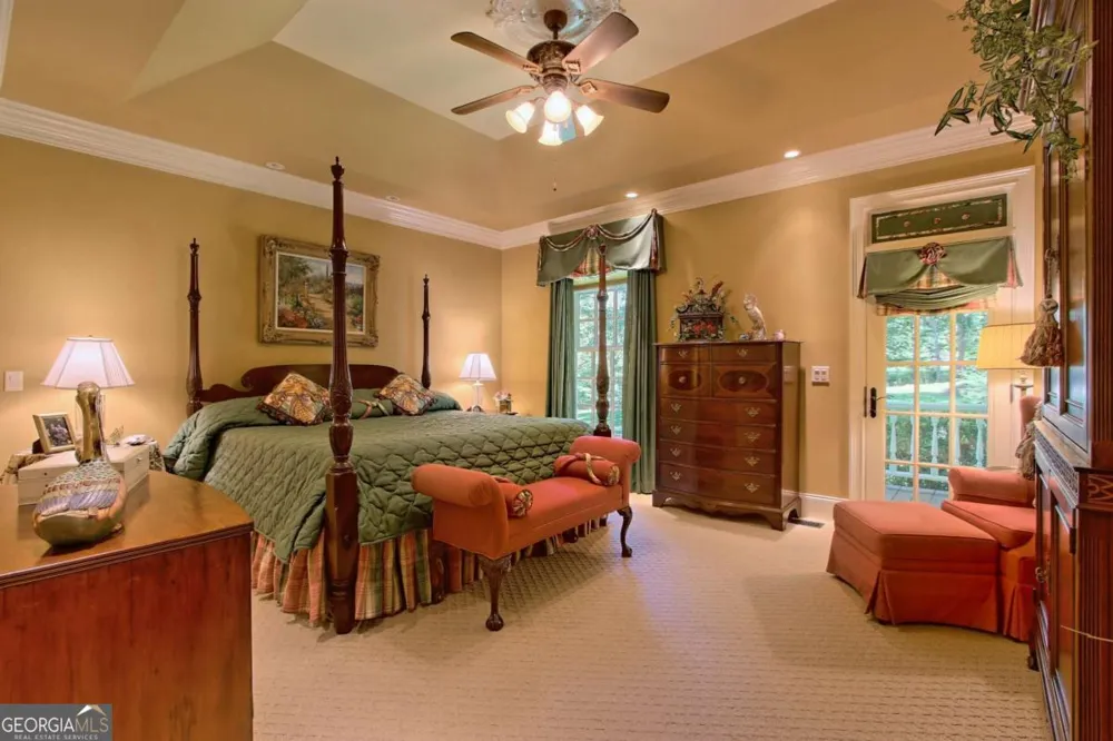 299 Old Homestead LN Hayesville, NC 28904