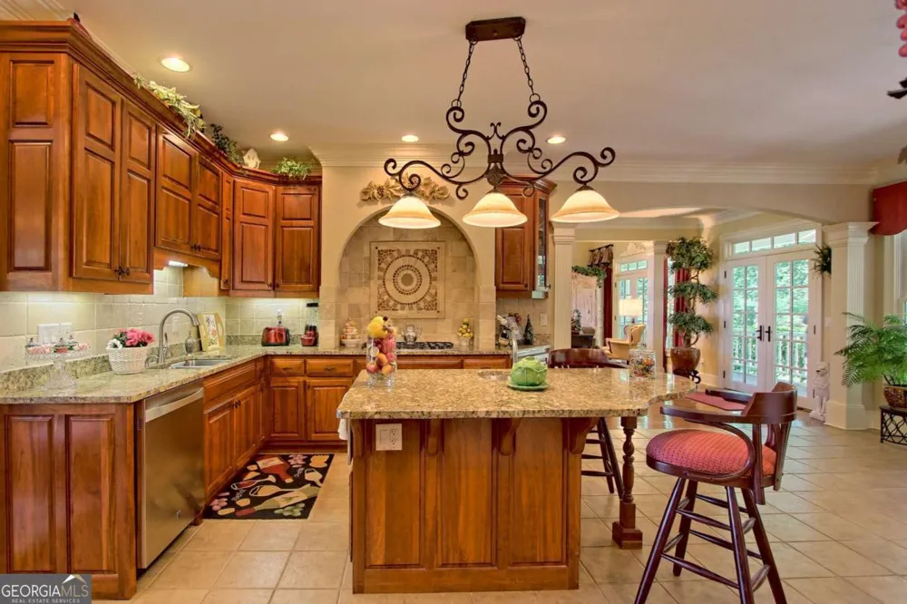 299 Old Homestead LN Hayesville, NC 28904