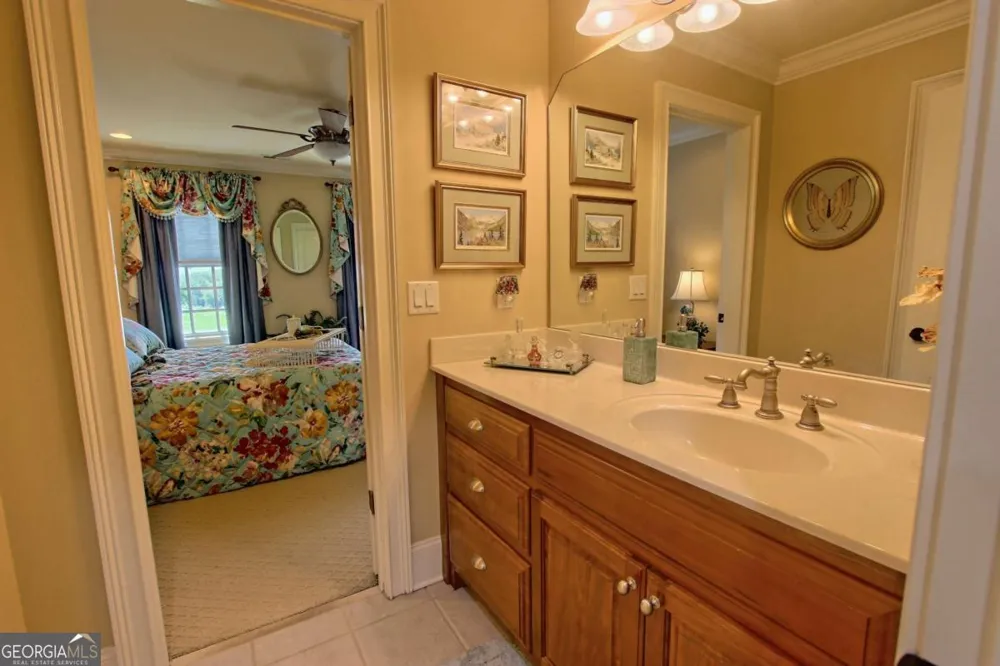 299 Old Homestead LN Hayesville, NC 28904
