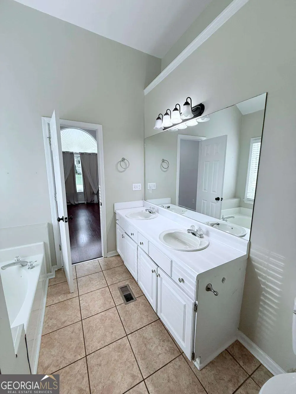 154 Camden Woods DR Dallas, GA 30157