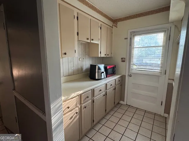 306 Hillcrest AVE Warner Robins, GA 31088