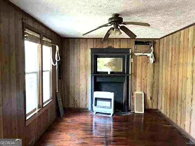501 Lovebridge RD SE Calhoun, GA 30701
