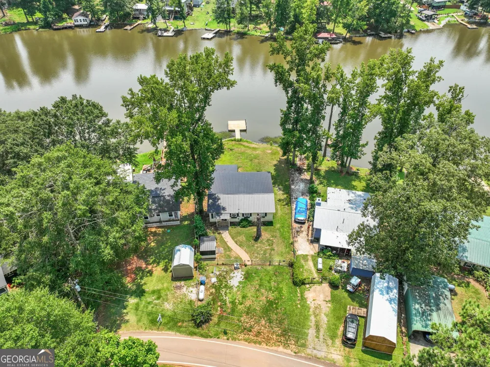 178 Southern Shores RD Jackson, GA 30233