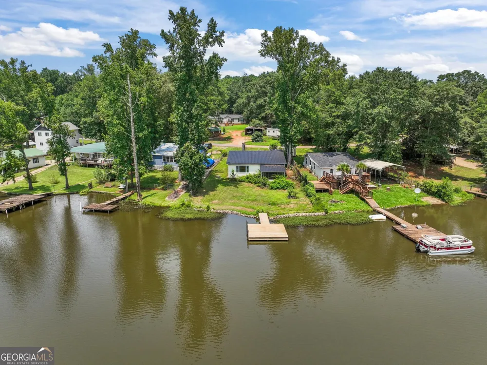 178 Southern Shores RD Jackson, GA 30233
