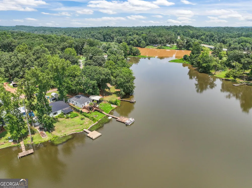 178 Southern Shores RD Jackson, GA 30233