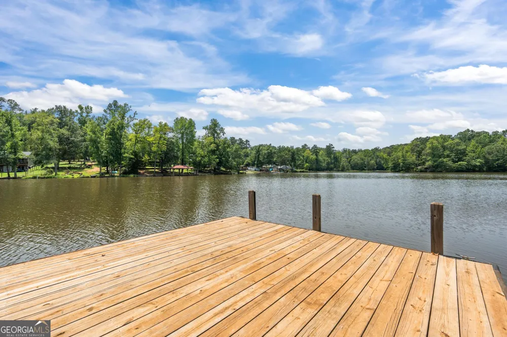 178 Southern Shores RD Jackson, GA 30233