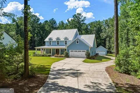 695 Parkview DR