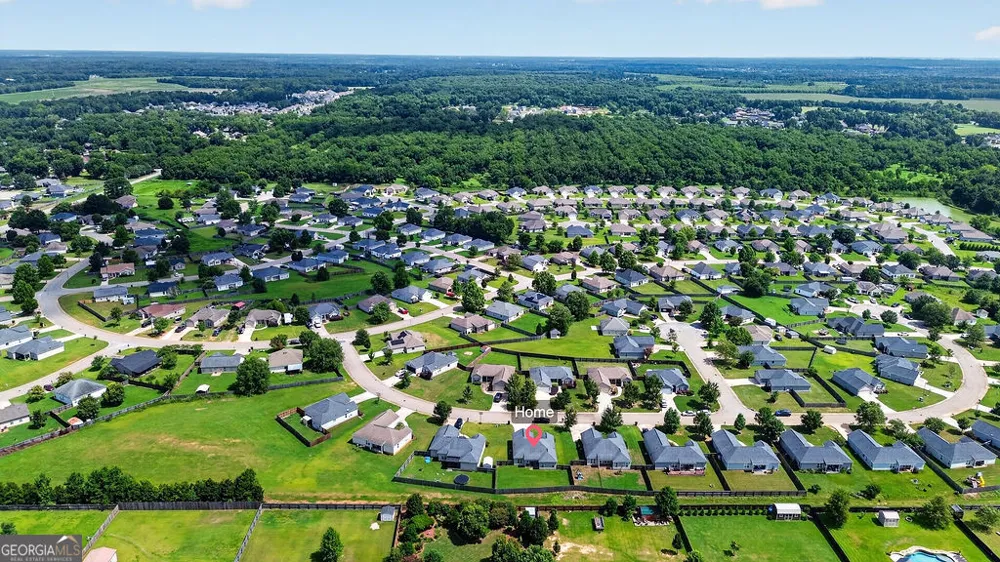 111 Winsted CT Perry, GA 31069