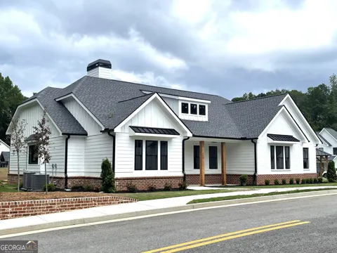 500 Mill Farm Ln