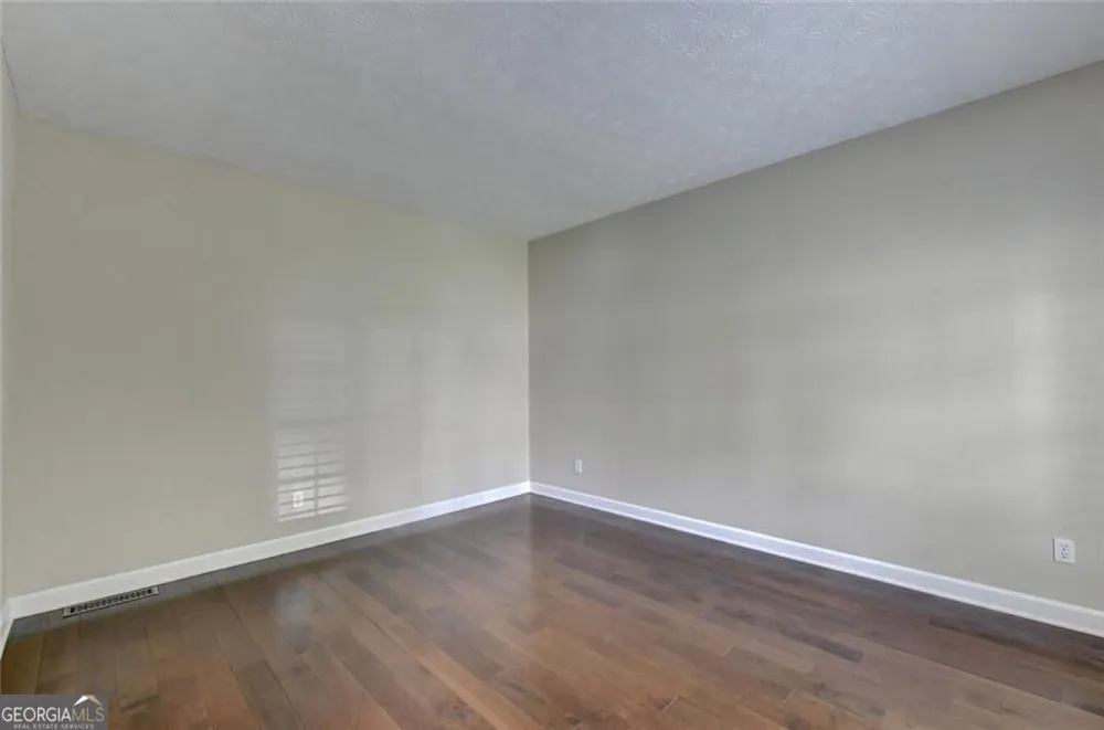 4614 Kiplin Lake CT Sugar Hill, GA 30518
