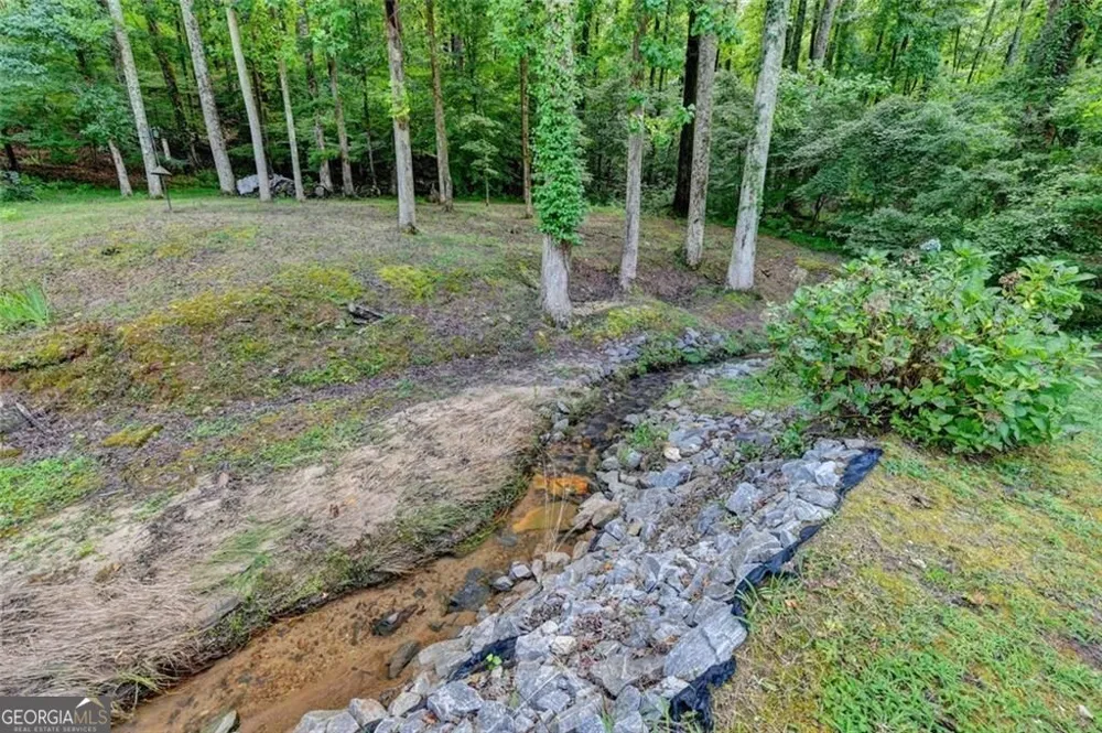 4614 Kiplin Lake CT Sugar Hill, GA 30518