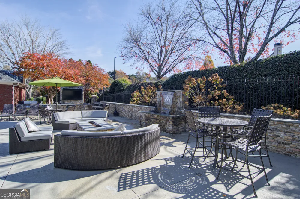 1970 Peachford RD Dunwoody, GA 30338