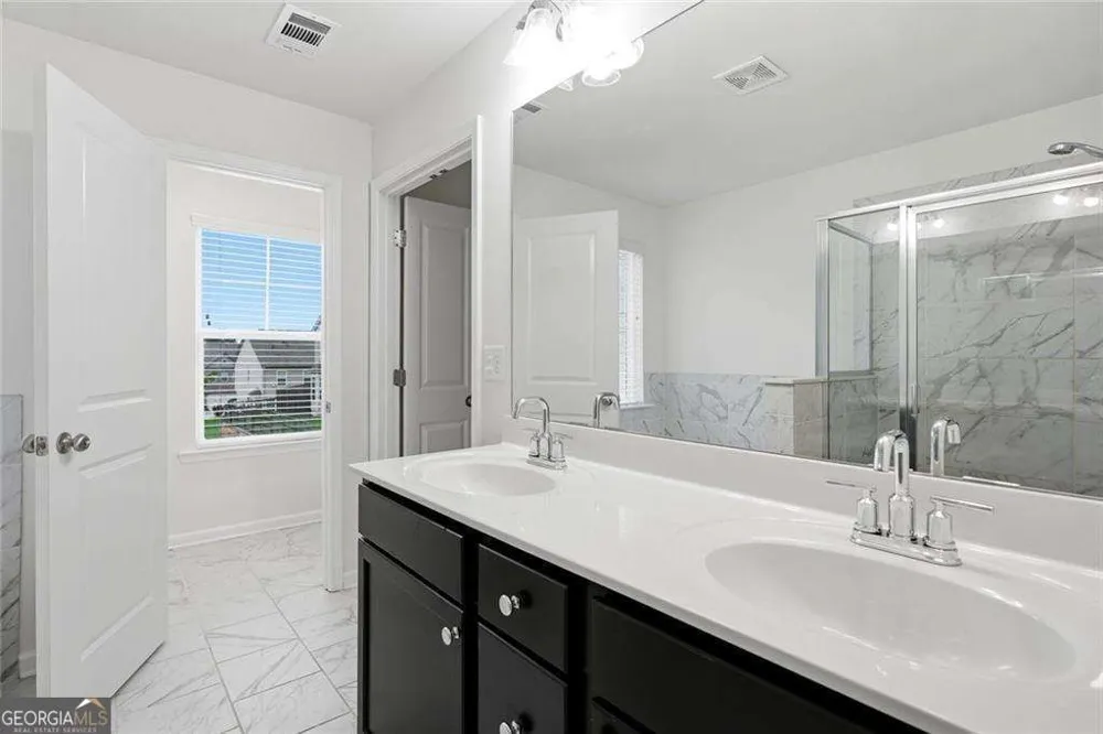 2412 Fitts DR Conyers, GA 30094