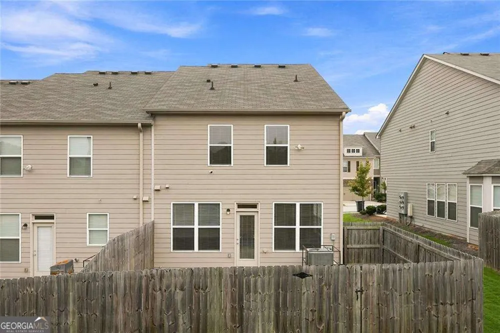 2412 Fitts DR Conyers, GA 30094